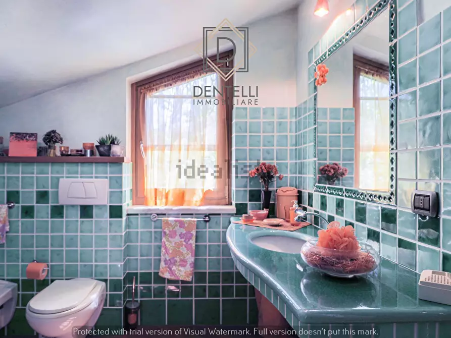 Immagine 19 di Casa semindipendente in vendita  a Sarzana