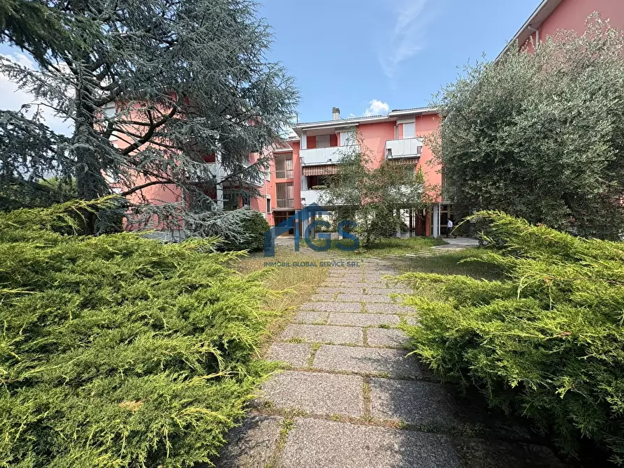 Immagine 24 di Quadrilocale in vendita  in Via Luigi Gadola 32 a Brescia