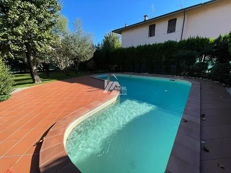 Immagine 9 di Villa in vendita  in via giovanni pascoli 23 a Torbole Casaglia