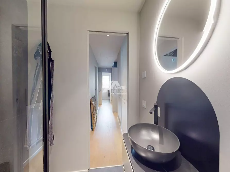 Immagine 17 di Attico in vendita  in Via Chiusure 102 a Brescia