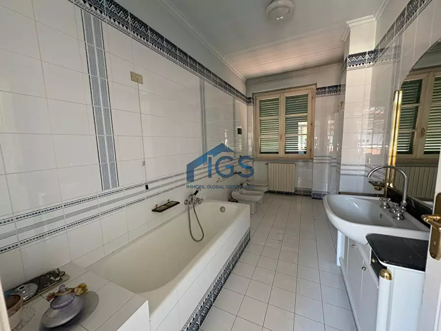 Immagine 21 di Villa in vendita  in Via Santa Giulia 3 a Travagliato