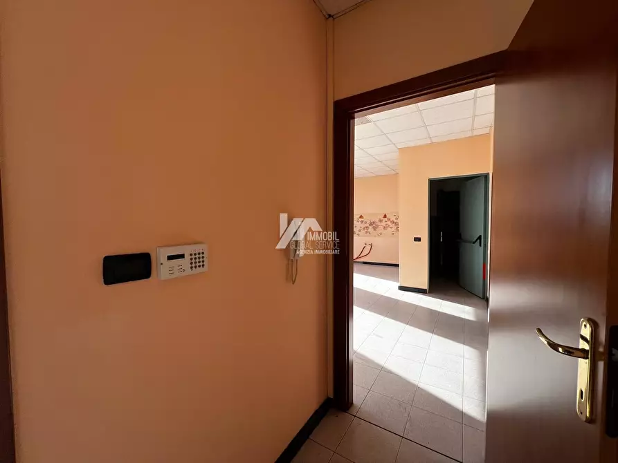 Immagine 15 di Attività artigianale in affitto  in Via Antonio Allegri 93 a Brescia