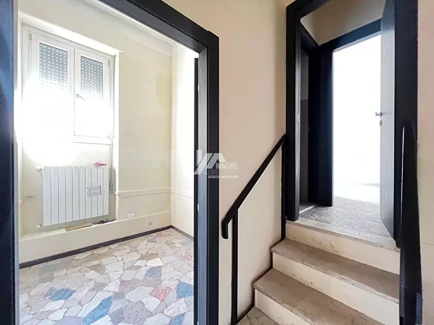 Immagine 3 di Locale commerciale in affitto  in Via Chiusure a Brescia