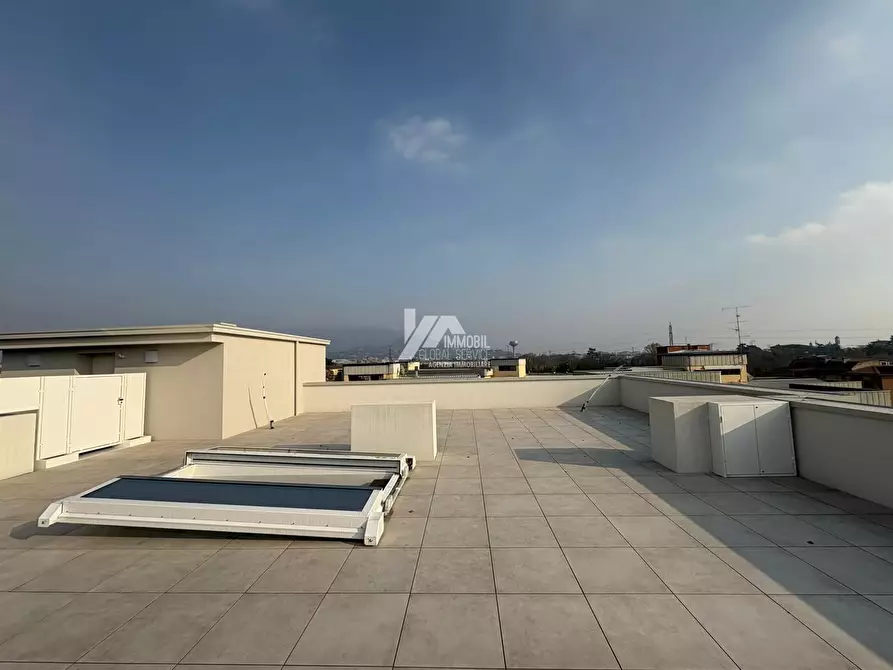 Immagine 24 di Attico in vendita  in Via Chiusure 102 a Brescia