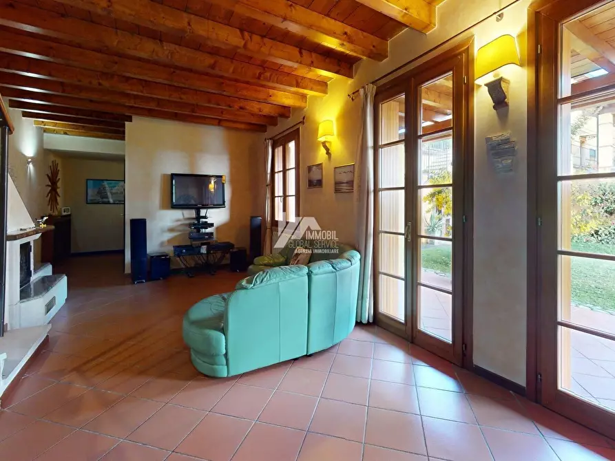 Immagine 19 di Villa in vendita  in Via dei Ronchi 14 a Capriano Del Colle