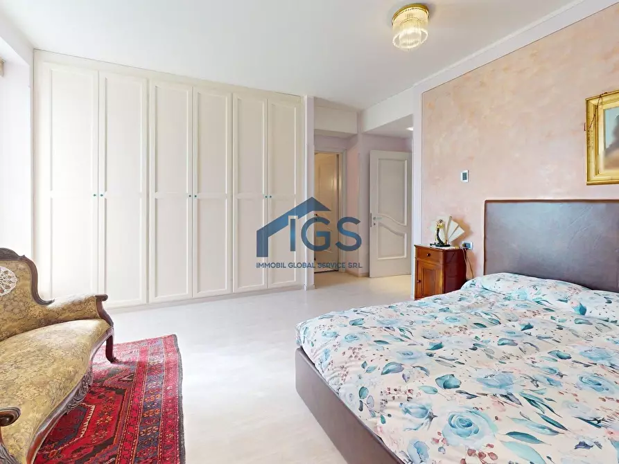 Immagine 23 di Villa in vendita  in Via Puglia 1 a Leno