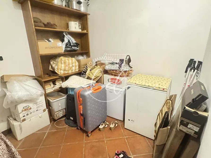 Immagine 39 di Villetta a schiera in vendita  a Seravezza