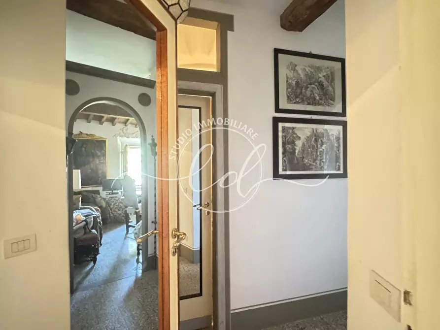 Immagine 9 di Trilocale in affitto  a Pietrasanta