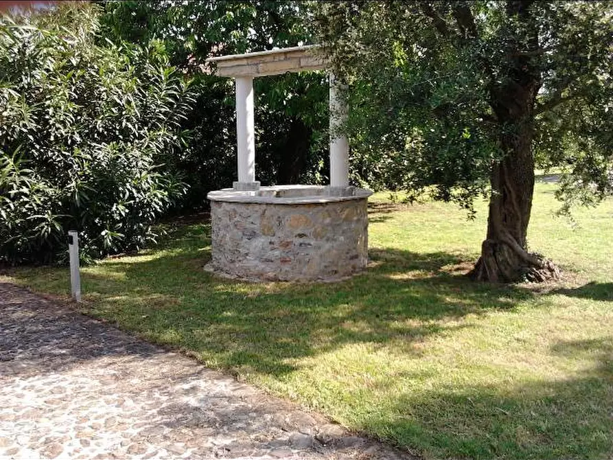 Immagine 55 di Casa indipendente in affitto  a Pietrasanta