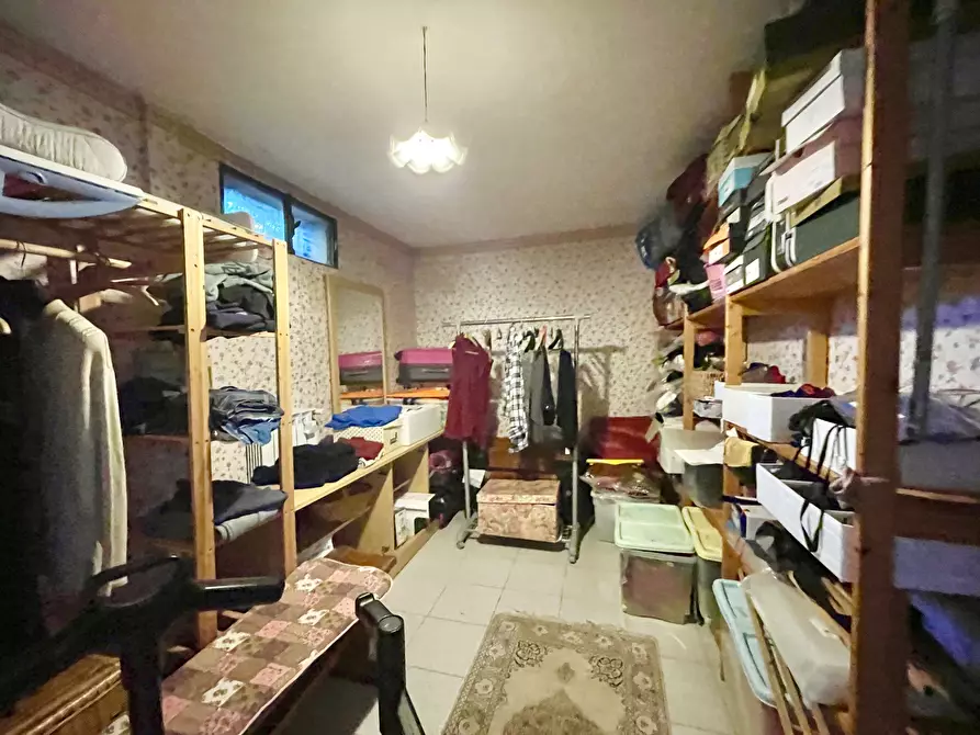 Immagine 100 di Casa indipendente in vendita  a Seravezza