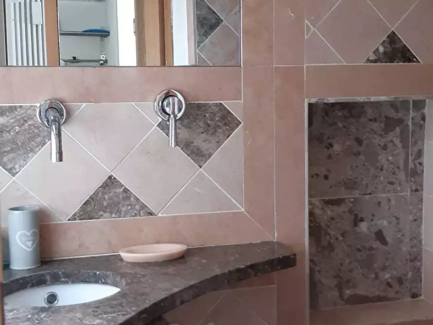 Immagine 16 di Villa in affitto  a Pietrasanta