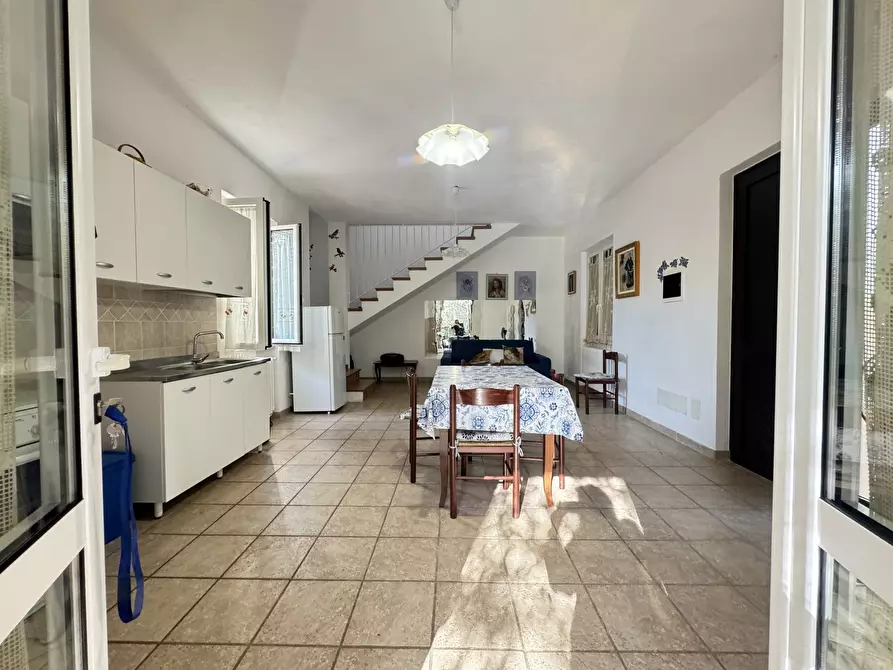 Immagine 20 di Casa indipendente in affitto  a Seravezza