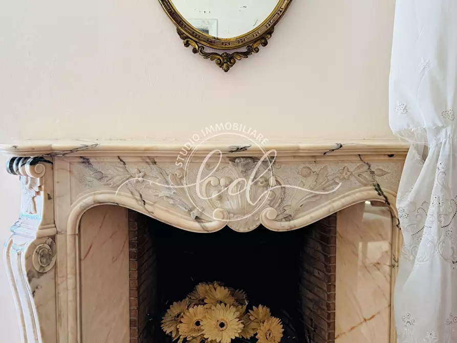 Immagine 47 di Casa indipendente in vendita  a Pietrasanta