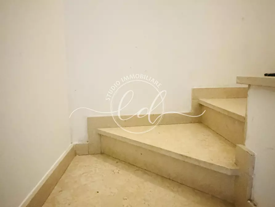 Immagine 29 di Villetta a schiera in vendita  a Pietrasanta