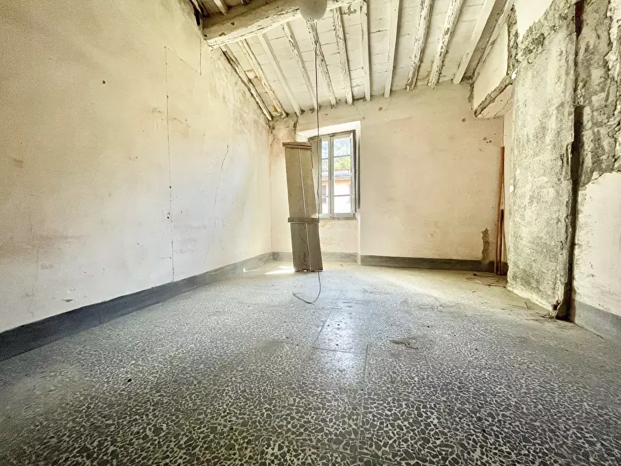 Immagine 12 di Terratetto in vendita  a Montignoso