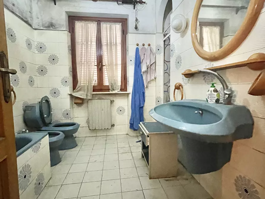 Immagine 28 di Casa indipendente in vendita  a Camaiore