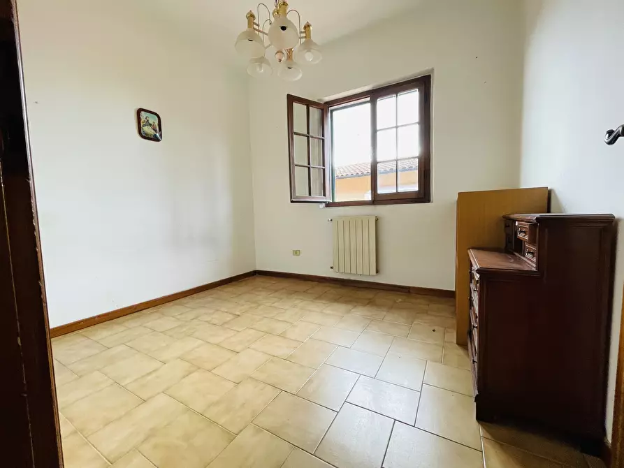 Immagine 11 di Quadrilocale in vendita  a Pietrasanta