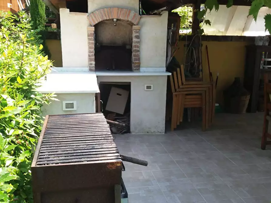 Immagine 19 di Porzione di casa in vendita  a Pietrasanta