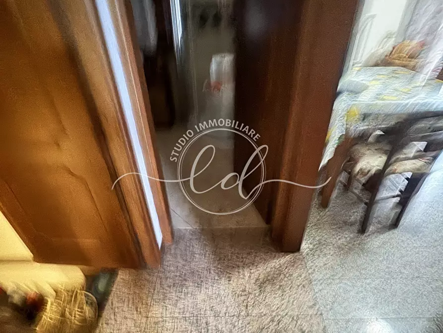 Immagine 10 di Villetta a schiera in vendita  a Seravezza