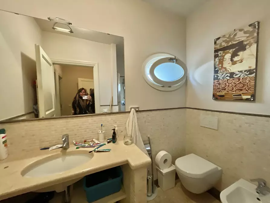 Immagine 36 di Villa in vendita  a Pietrasanta