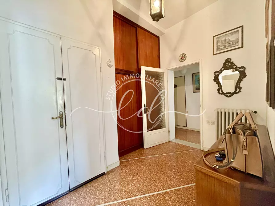 Immagine 2 di Quadrilocale in affitto  a Montignoso
