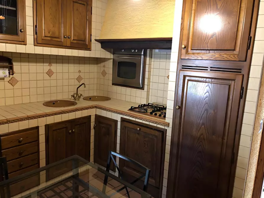 Immagine 2 di Trilocale in vendita  a Seravezza