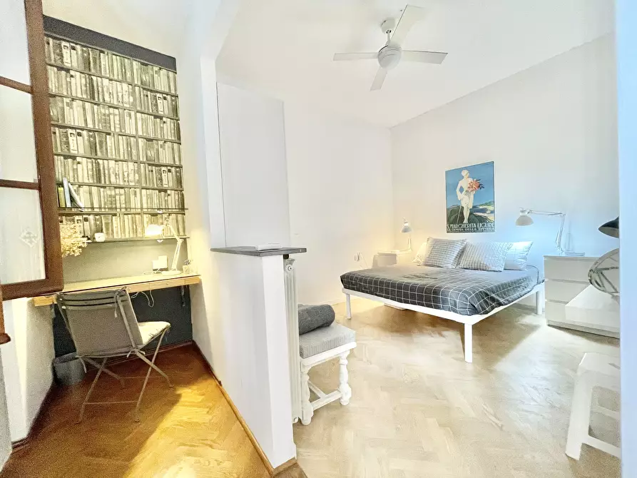 Immagine 23 di Trilocale in affitto  a Pietrasanta