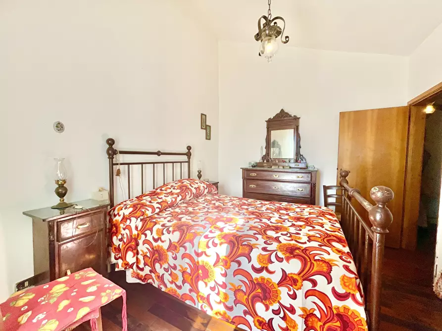 Immagine 27 di Casa bifamiliare in vendita  a Stazzema