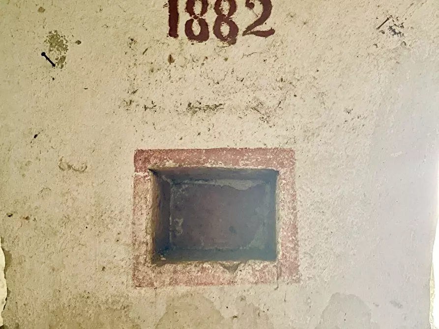 Immagine 43 di Porzione di casa in vendita  a Camaiore
