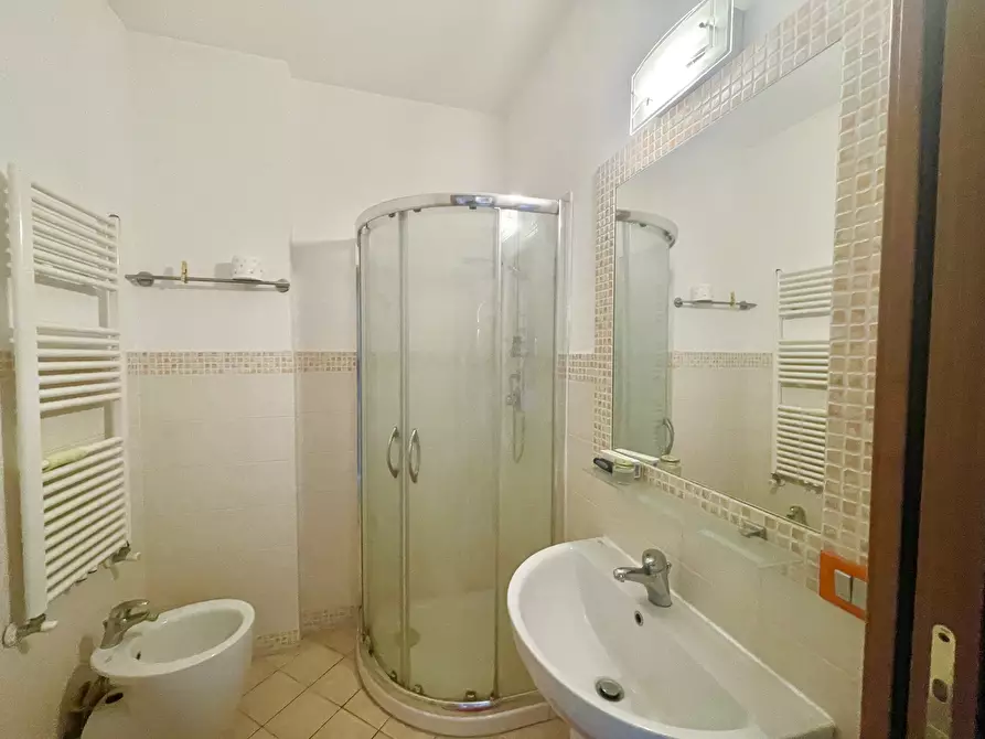 Immagine 12 di Quadrilocale in vendita  a Viareggio