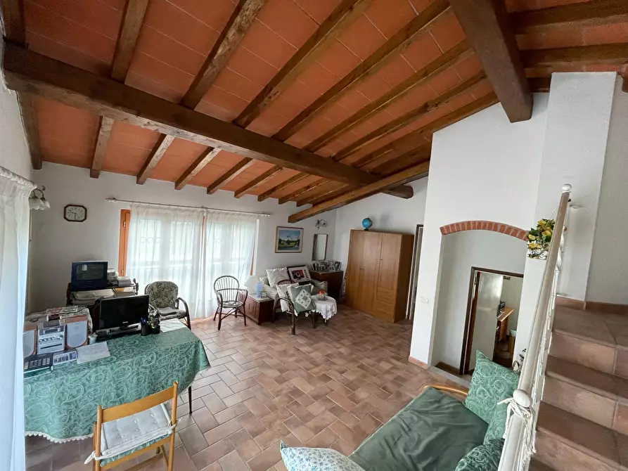 Immagine 47 di Casa indipendente in vendita  a Pietrasanta