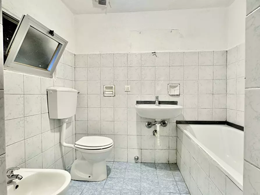 Immagine 11 di Terratetto in vendita  a Camaiore