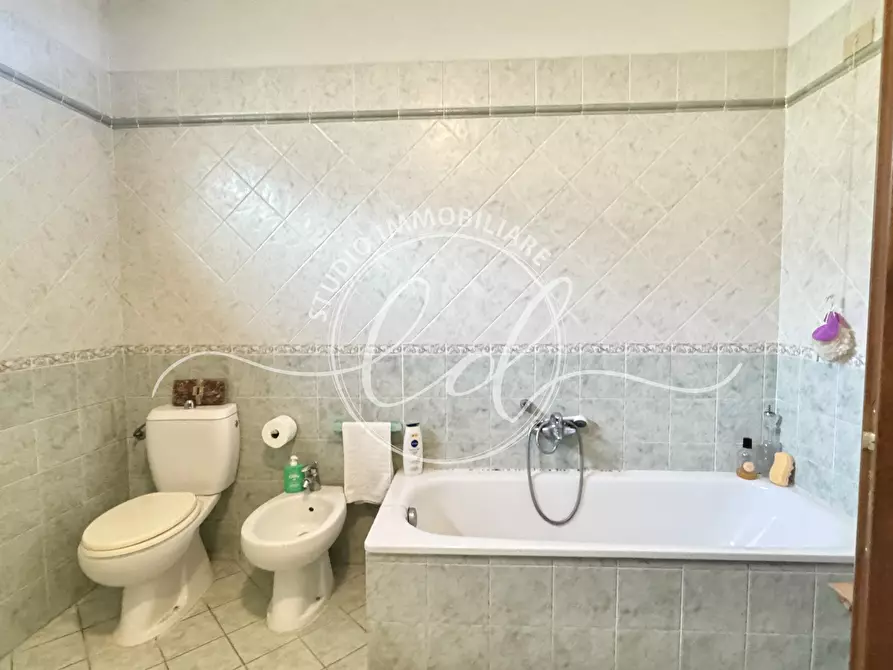 Immagine 52 di Casa indipendente in vendita  a Massarosa