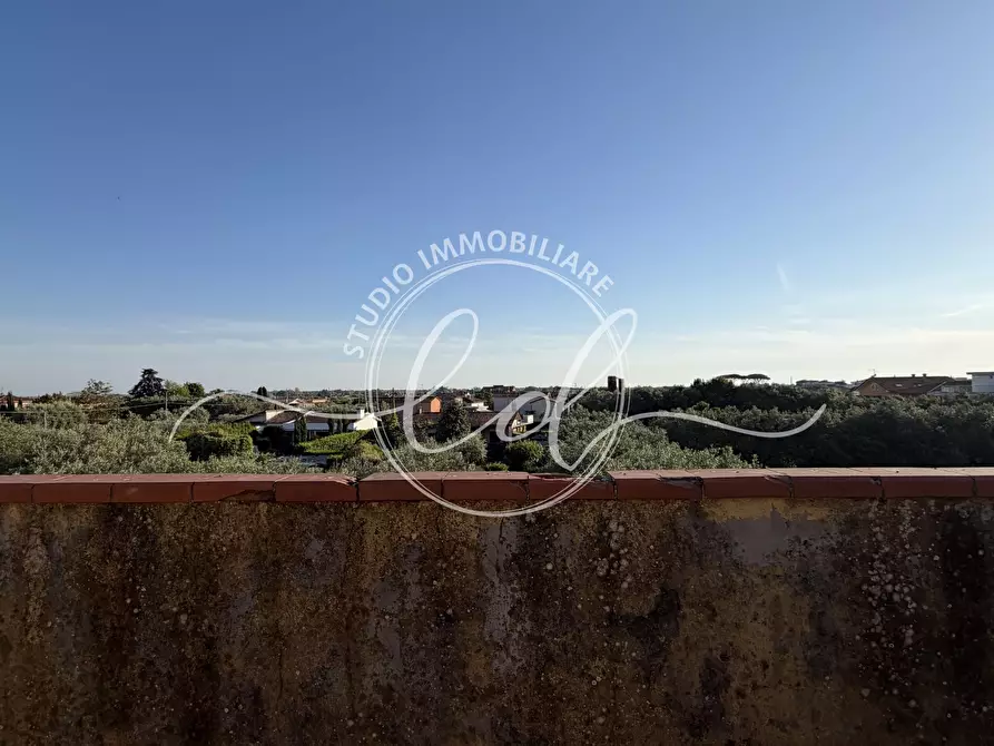 Immagine 62 di Porzione di casa in vendita  a Seravezza