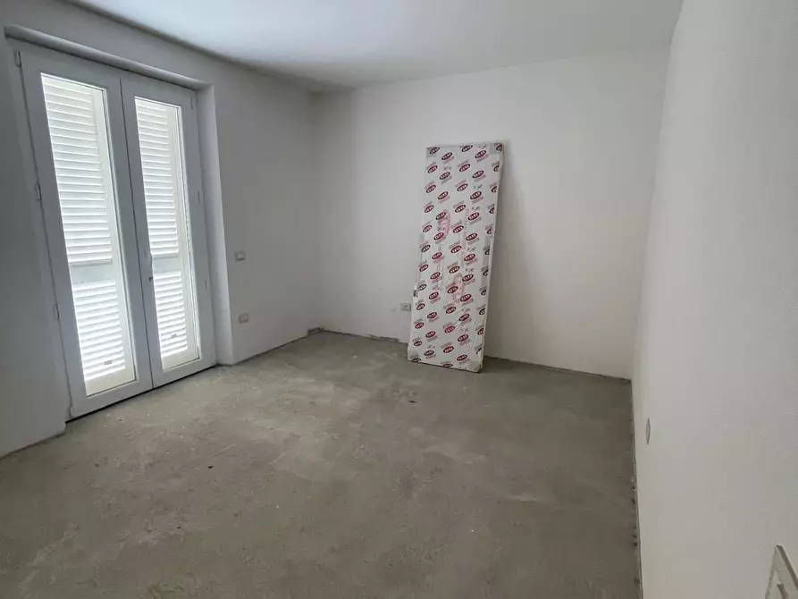 Immagine 57 di Villa in vendita  a Camaiore