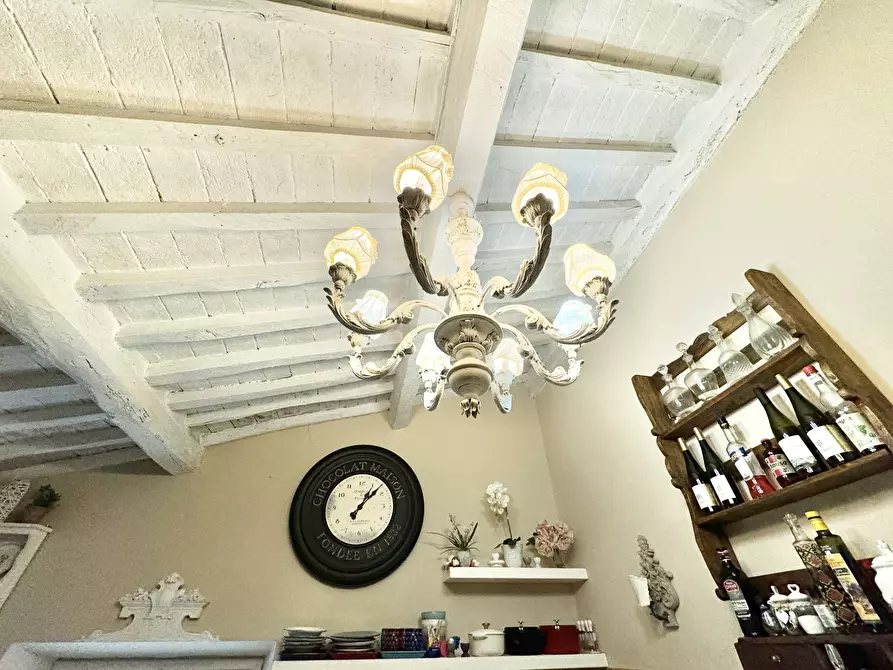 Immagine 5 di Quadrilocale in vendita  a Seravezza