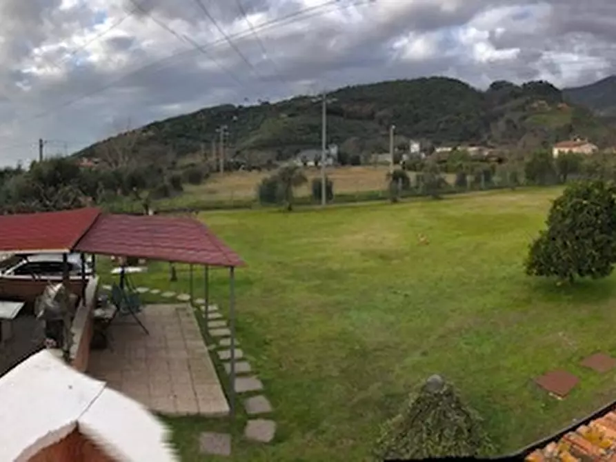 Immagine 25 di Porzione di casa in vendita  a Pietrasanta