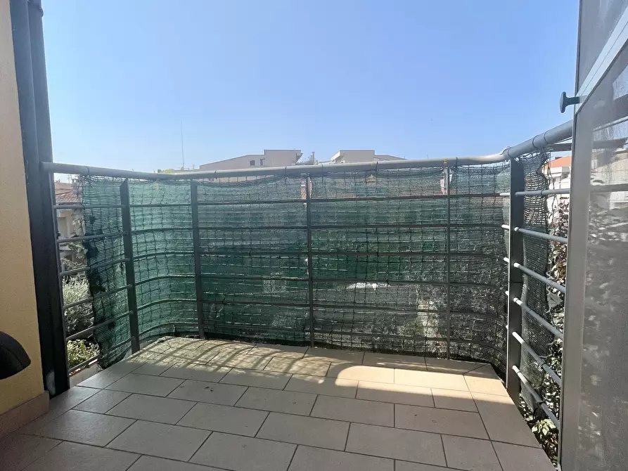 Immagine 28 di Quadrilocale in vendita  a Viareggio