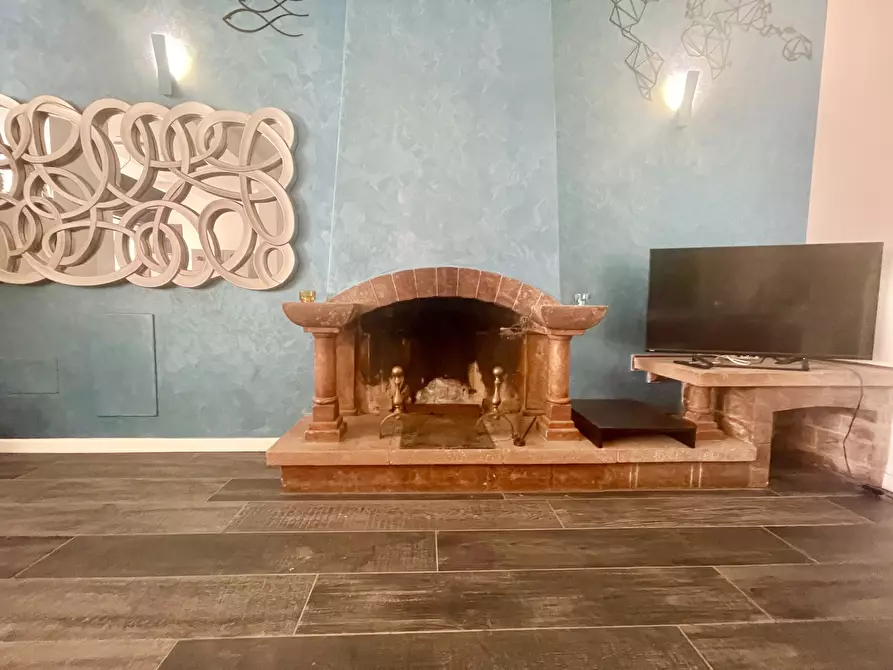 Immagine 21 di Porzione di casa in affitto  a Pietrasanta