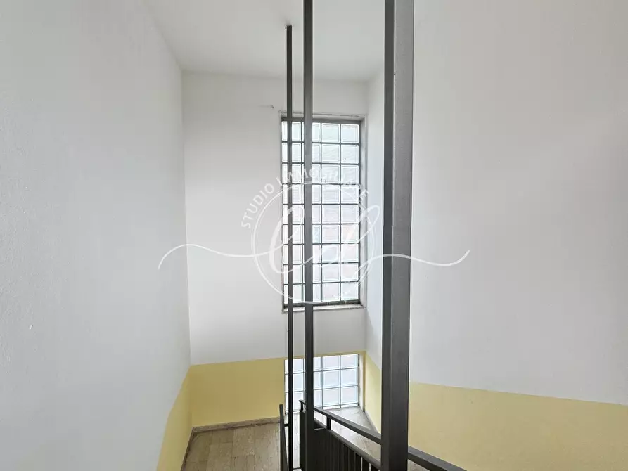 Immagine 14 di Bilocale in vendita  a Pietrasanta