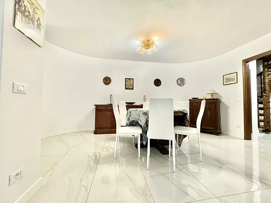 Immagine 8 di Porzione di casa in vendita  a Forte Dei Marmi