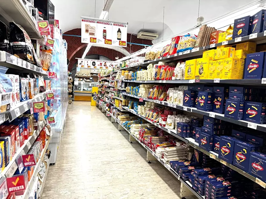 Immagine 6 di Locale commerciale in vendita  in Borgo S. Francesco D'Assis 28 a Anagni