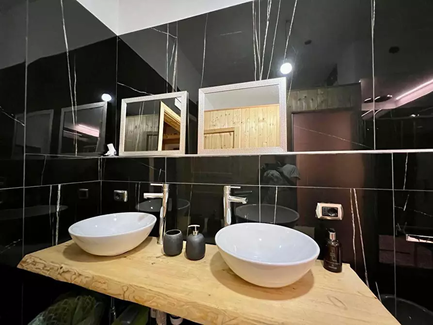 Immagine 23 di Casa indipendente in vendita  in via colli a Manoppello