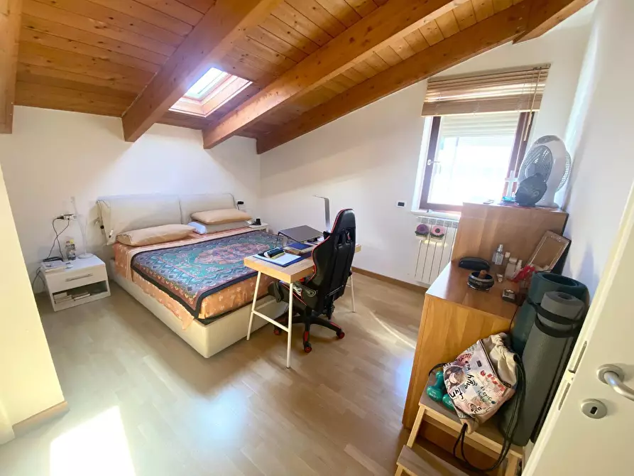 Immagine 13 di Trilocale in vendita  in VIA MATTATOIO VECCHIO a Spoltore