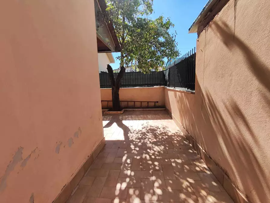 Immagine 6 di Casa indipendente in vendita  in via fratelli bandiera 26 a Guidonia Montecelio