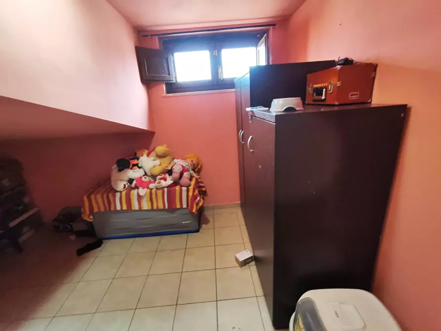 Immagine 14 di Trilocale in vendita  in Via Daniele Manin 3 a Guidonia Montecelio