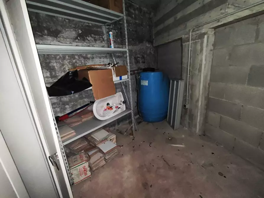 Immagine 26 di Trilocale in vendita  in Via Colle del sole 22 a Guidonia Montecelio