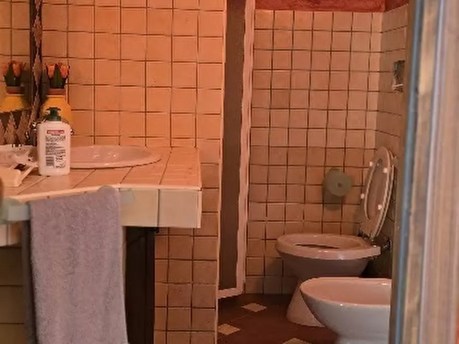 Immagine 24 di Casa bifamiliare in vendita  in VIA REMO BRANCA 34A a Sassari