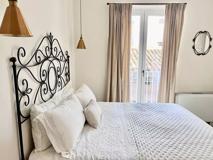 Immagine 14 di Appartamento in vendita  in VIA GEMMELLARO 23 a Siracusa