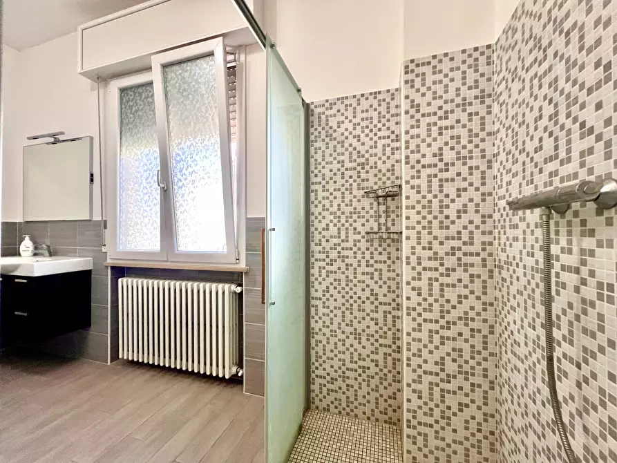 Immagine 14 di Porzione di casa in vendita  a Cesena